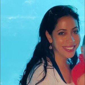 Meet your Posher, Shira